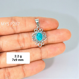 Colgante de Plata de Ley 925 con Turquesa Natural Clásica, Venta al por Mayor con Precio de Mayoreo - Product Image 1