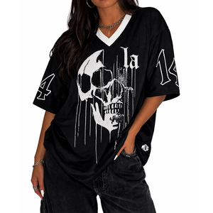 Camiseta Deportiva Oversize Negra de Malla para Mujer con Gráfico de Calavera, Estilo Streetwear, Cuello en V, Servicio OEM de Logotipo Personalizado al por Mayor - Product Image 4