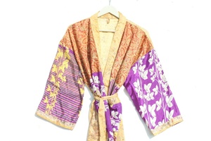 Robes kimono sari en soie vintage, robes de chambre sari en soie recyclée, robes de chambre pour femmes, nouvel arrivage - Product Image 4