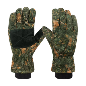 Breathable Waterproof Windproof Soft <b>Shell</b> Camouflage Unisex Winter Hunting Gloves for Outdoor Activities and Motorcycle Use - Product Image 4