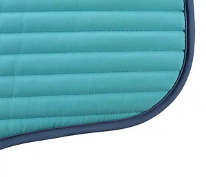 Tapis de selle en laine haute densité premium pour chevaux avec couche respirante et confort supérieur pour la performance équestre - Product Image 3