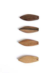 Collier pendentif pendule en bois et résine, bijou fait main pour usage spirituel - Product Image 3