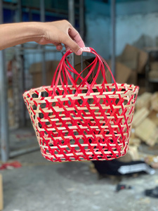 Sac à main rond en rotin fait main de qualité supérieure, sac tissé en paille naturelle pour la plage, les voyages et la mode estivale - Product Image 5