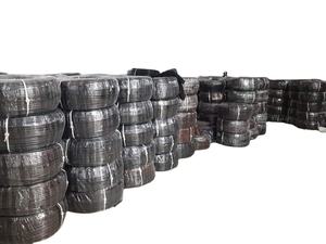 Tuyau d'irrigation goutte à goutte PE haute performance de 16 mm avec émetteurs plats intégrés pour système d'économie d'eau en serre agricole - Product Image 4