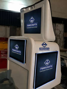Boîte de rangement en fibre de verre FIBRECRAFTS 2026, blanche, carrée, industrielle, 90 LITRES, MODÈLE D, ouverture par le haut avec LED, pour la fabrication - Product Image 2