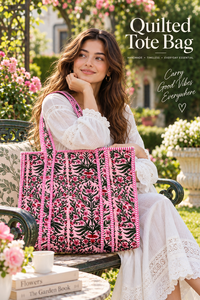 Sac fourre-tout floral fait main |   Sac à bandoulière en coton matelassé rose pour femmes |   Imprimé botanique pour grand sac de voyage et de plein air pour femme - Product Image 1