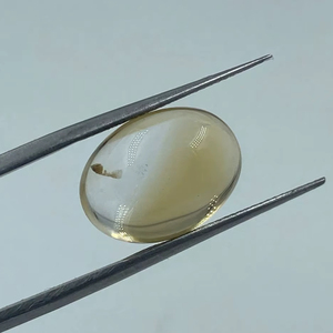 พลอยซิทรินสีเหลืองใสทรงรี น้ำหนัก 9.20 กะรัต สำหรับทำเครื่องประดับ - Product Image 1