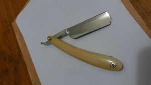 Mejor Proveedor de Maquinillas de Afeitar Rectas con Mango de Hueso, Acero Inoxidable, Profesionales, de Alta Calidad para Afeitar Cuerpo y Rostro - Product Image 4