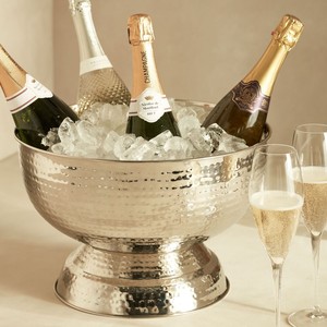 Bac à glace de luxe en cuivre pur avec finition martelée et poignées annulaires pour le refroidissement des bouteilles de champagne, de vin et de bière - Product Image 6