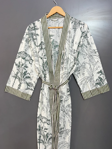 Bata Kimono de Algodón 100% Tejido para Mujer con Estampado Digital de Dibujos Animados, Camisón de Verano Hecho a Mano ODM con Cuello en V y Cintura Elástica de Longitud Completa - Product Image 2
