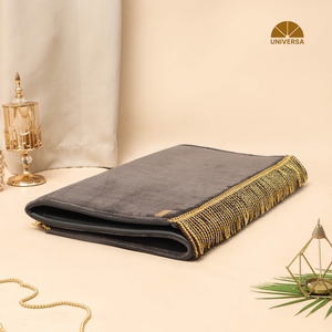Tapis de prière islamique moderne gris foncé, fabriqué à la machine, extra large, surface en fourrure pelucheuse, pompons dorés, rembourrage en mousse confortable pour la maison - Product Image 4