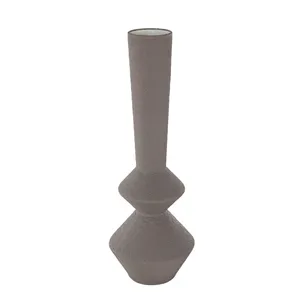 Vase en aluminium haut de gamme fait main avec finition texturée pour arrangements floraux modernes et fournitures de décoration intérieure en gros - Product Image 1