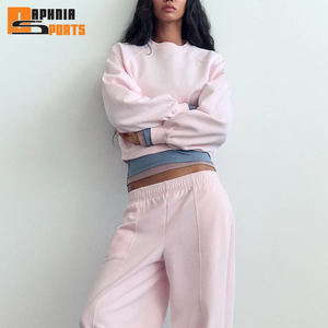 Wholesale Crewneck <b>Plain</b> <b>Sweatshirt</b> Custom Logo <b>Plain</b> Women Crew Neck <b>Sweatshirt</b> Oversize Drop Shoulder Women <b>Sweatshirts</b> - Product Image 3