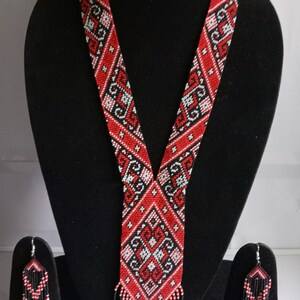 Bloque Rojo y Negro Único | Chunky | Étnico | Tribal | Collar de cuentas | Único | Collar de mujer africana con pendientes, para regalar - Product Image 2