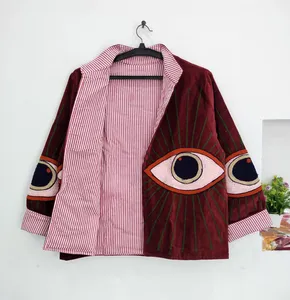 Veste traditionnelle Suzani brodée à col montant pour femme, en velours de luxe, avec applique œil porte-bonheur, style bohème, vêtement d'extérieur tendance - Product Image 4