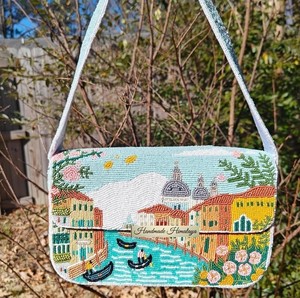 Sac de soirée perlé motif Skyline de New York pour femme, sac à bandoulière artisanal perlé, pochette pour l'été, les fêtes, les voyages - Product Image 5