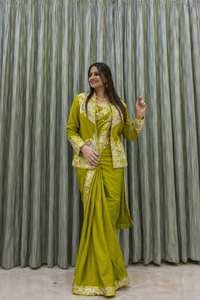 Conjunto de Saree y Blazer de Seda Estilo Bollywood de Moda, Chaqueta Bordada, Estilo Indo-Occidental, Traje de Boda de Invierno 2026 - Product Image 2