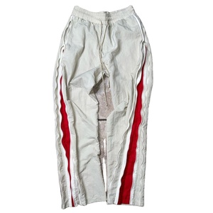 Fabricante personalizado al por mayor 100% tela de algodón Jogger Flare Track pantalones de chándal apilados 3D Puff estampado acampanado pantalones de chándal hombres - Product Image 1