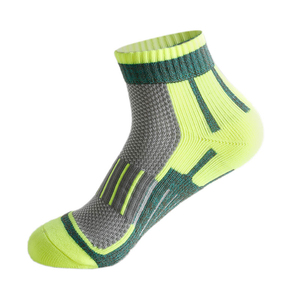 ถุงเท้ากีฬาผู้ชายสำหรับฤดูใบไม้ร่วง ระบายอากาศได้ดี กันลื่น เป็นมิตรกับสิ่งแวดล้อม เหมาะสำหรับกิจกรรมกลางแจ้ง - Product Image 1