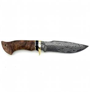 Herramienta utilitaria pesada de acero damasco forjado a mano, personalizada OEM, con mango de madera Burl y protector de latón. - Product Image 4