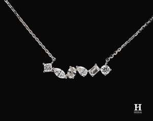 Fabricant de bijoux fins en gros, collier statement personnalisé avec diamants à taille mixte - Product Image 1