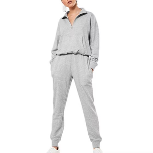 Conjuntos Deportivos de Invierno para Mujer de Alta Calidad al Mejor Precio, Sudadera Larga con Capucha y Diseño Sólido en Material de Felpa con Bordado de Chenilla - Product Image 1