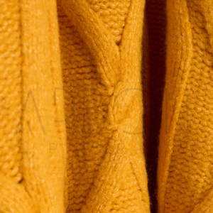 Pulls classiques vintage à manches longues pour hommes, style fait main, jaune moutarde, col rond doux, tricot épais de haute qualité, pour l'hiver - Product Image 5