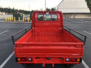 HOT SELLING Old Model Used 1999 Acty Truck Fire 4x4 Power Steering Air Bag AVAILABLE IN STORE - Product Image 3