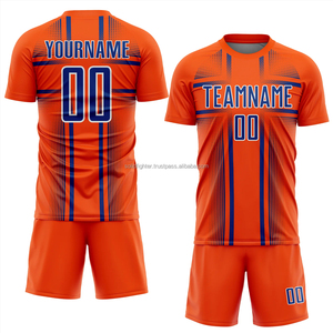 ชุดกีฬาฟุตบอลของผู้ชายชุดเสื้อเจอร์ซีย์สั้นระบายอากาศทำจากโพลีเอสเตอร์100% ใหม่ออกแบบได้ตามต้องการ - Product Image 4