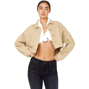 Veste en jean courte beige pour femme, style utilitaire, manches longues, col rabattu, fermeture boutonnée, imperméable, style automne-hiver - Product Image 3