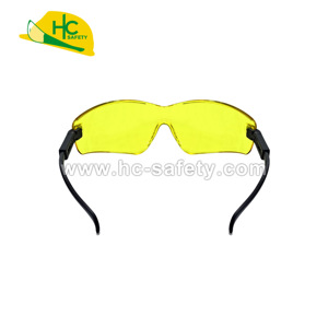 Gafas de Seguridad P251 Ligeras con Protección UV400 y Lentes Transparentes Antirayaduras para el Trabajo y Actividades al Aire Libre - Product Image 5