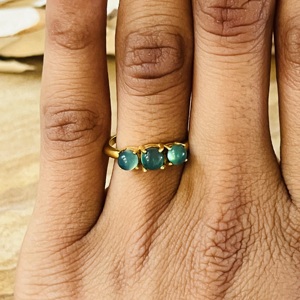 Bague Bohème Tendance à Trois Pierres, Anneaux Minimalistes en Laiton Plaqué Or 18 carats pour Femme, Bande Délicate en Topaze de Londres, Vente en Gros/OEM/ODM - Product Image 3