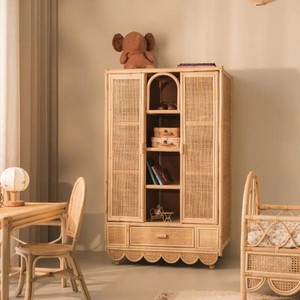 Armoire de rangement tissée haute de gamme avec détails décoratifs, mobilier pour enfants, fabriqué au Vietnam - Product Image 1