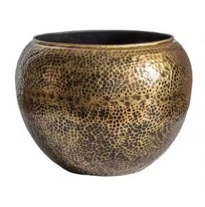 Pot de fleurs décoratif en laiton couleur or pour la décoration de la maison et du salon, idéal pour le jardin. - Product Image 1