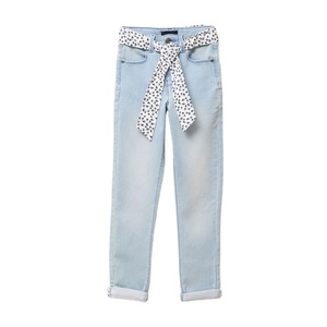 Conjunto de Jeans Ajustados para Niñas con Cinturón y Bufanda, Denim Triple Stone Washed, Estilo Moderno y Ajustado, para Niñas de 4 a 14 Años de BD - Product Image 1
