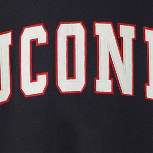 Sudadera con Capucha Deportiva Transpirable de Sarga con Arco y Logotipo de los Huskies de UConn - Color Personalizado - Product Image 5