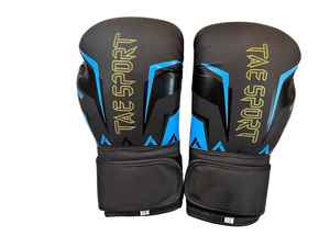 ถุงมือชกมวยหนัง PU ระบายอากาศได้ดี น้ำหนักเบา สำหรับมืออาชีพ พร้อมสายรัดข้อมือปรับได้ สำหรับการฝึกซ้อมและการแข่งขัน - Product Image 2