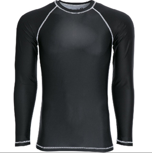 Haut de compression en néoprène à manches courtes pour femme, séchage rapide, pour la gym, le BJJ et le MMA, design uni, impression par sublimation personnalisée sur le devant - Product Image 4