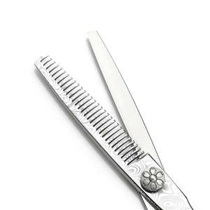 Ciseaux de coiffure de qualité supérieure pour la coupe, design moderne et artistique, en acier inoxydable japonais 4Cr13, ciseaux de salon tranchants - Product Image 4
