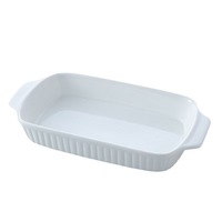 Plat à four rectangulaire en céramique blanche nordique avec doubles poignées, idéal pour la cuisson et le service, sans BPA, écologique et compatible four.