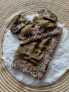 Sari en tissu de soie pure, léger, pour occasions spéciales, tenue décontractée, tenue de cérémonie, sari traditionnel - Product Image 1