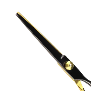 Ciseaux de coiffure professionnels noirs et or 6'' avec logo personnalisé, en acier inoxydable, légers, réutilisables, outil de coupe de cheveux OEM - Product Image 3