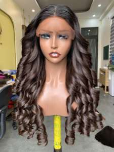 Funmi-Perruque Lace Frontal 13x4, cheveux Remy, couleur naturelle, ondulés, lâches, ondulés - Product Image 4