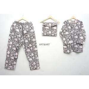 Conjunto de Pijama de Algodón 100% con Estampado Floral al por Mayor, Manga Larga, Ropa de Estar por Casa, Ropa de Dormir de Verano, Cintura Elástica de Talle Alto - Product Image 1