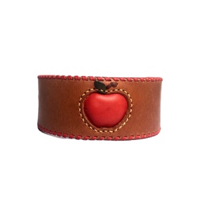 Highest Quality Handmade Leather Dog <b>Collar</b> With Knitted And Apple Embossed Design Manufacturer - Product Image 1