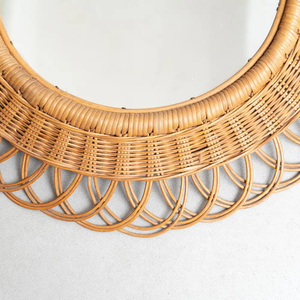 Miroir mural rond en rotin tressé à la main, style bohème, pour salon, chambre ou entrée, provenant du Vietnam. - Product Image 4