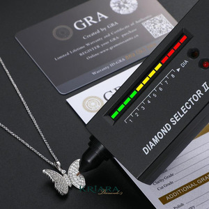 Pendentif Papillon Hip Hop Plaqué Or avec Diamants de Laboratoire Ronds Brillants Sertis Pavé, Bijou Charme de Luxe pour Femme, Idéal Cadeau - Product Image 5