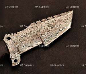 Cuchillo de Caza de Hoja Fija de Acero de Damasco Forjado a Mano de 10 Pulgadas con Punta Clip y Mango de Madera, Personalizable OEM, Grado Industrial - Product Image 5