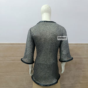 Gilet de mailles en acier doux fait main, demi-manches, anneaux rivetés plats de 0,9 mm avec rondelles plates, armure de chevalier médiéval pour reconstitution historique - Product Image 4