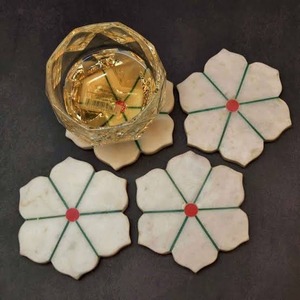 Posavasos de Mármol de la Mejor Calidad para Bebidas con Acabado Pulido Premium, Diseño Protector de Mesa Redonda para Cocina y Hogar en Venta - Product Image 1
